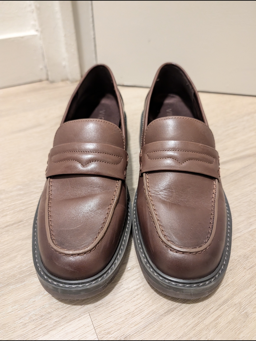 Like New Vionic Brown Leather Penny Loafers